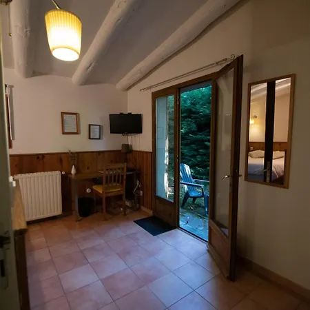 Les Myrtilles 2* Le Bosc (Midi-Pyrenees)