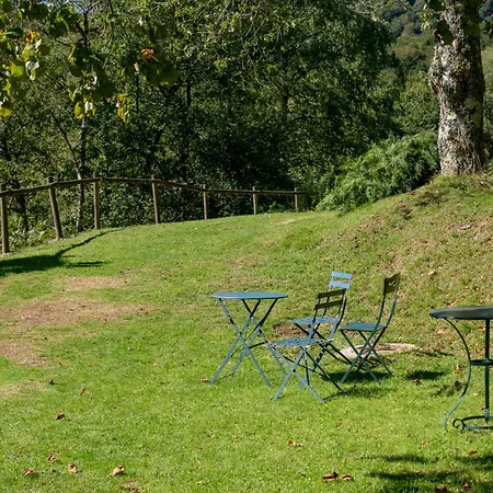 호텔 Les Myrtilles Le Bosc (Midi-Pyrenees)