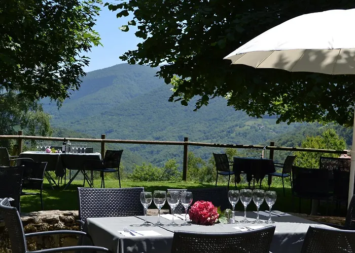 Hotell Les Myrtilles Le Bosc (Midi-Pyrenees)