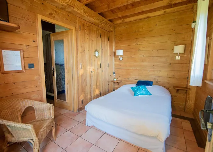 Les Myrtilles Hotell 2*