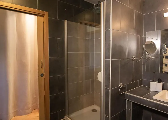 Les Myrtilles Hotell 2*