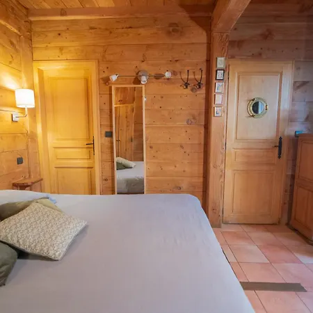 Hotel Les Myrtilles 2*