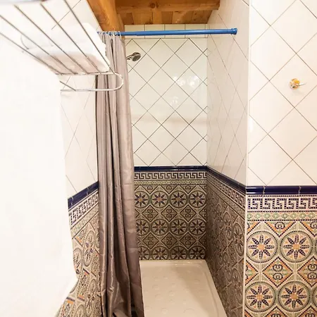 Hotel Les Myrtilles Le Bosc (Midi-Pyrenees)