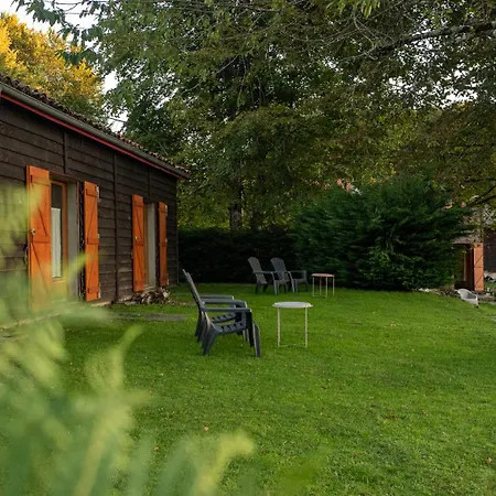 Les Myrtilles 2* Le Bosc (Midi-Pyrenees)